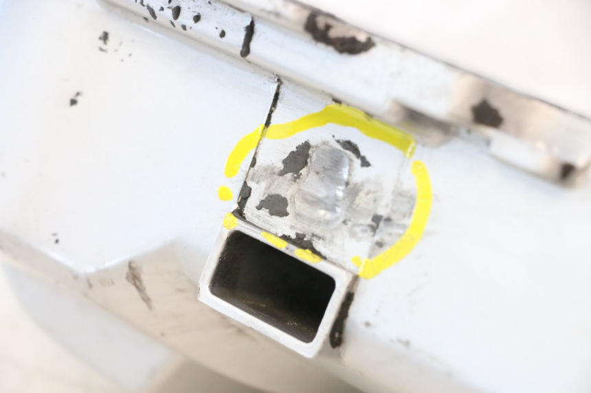 photo de DRIVE BELT COVER NECO GPX LC 2T 50 (2014 - 2018) - Surface and material condition