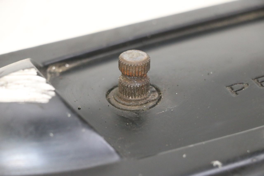 photo de VARIATOR COVER PEUGEOT KISBEE 2T 50 (2010 - 2017) - Additional view of the item