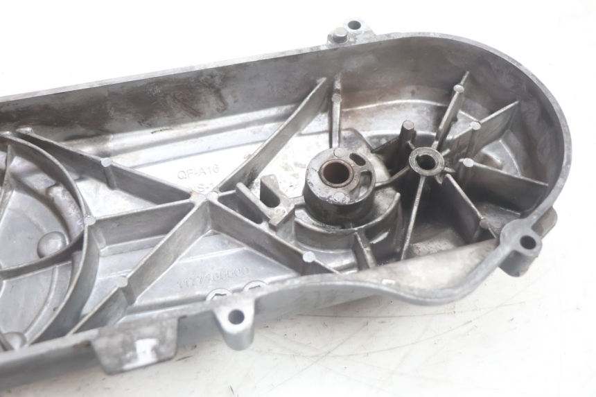 photo de VARIATOR COVER PEUGEOT KISBEE 2T 50 (2010 - 2017) - Additional view of the item