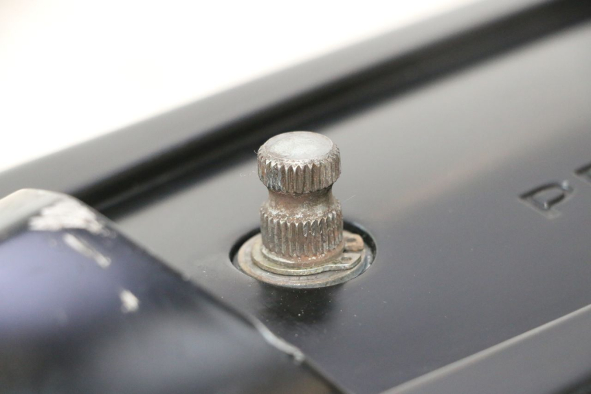 photo de VARIATOR COVER PEUGEOT KISBEE 2T 50 (2010 - 2017) - Technical close-up