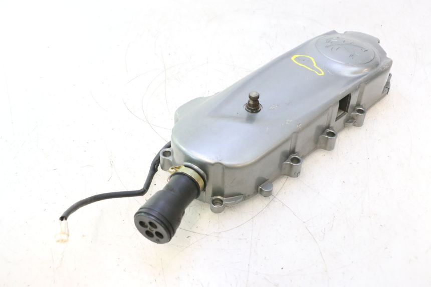 photo de VARIATOR COVER PEUGEOT KISBEE 4T 50 (2018 - 2022) - Fixing points details