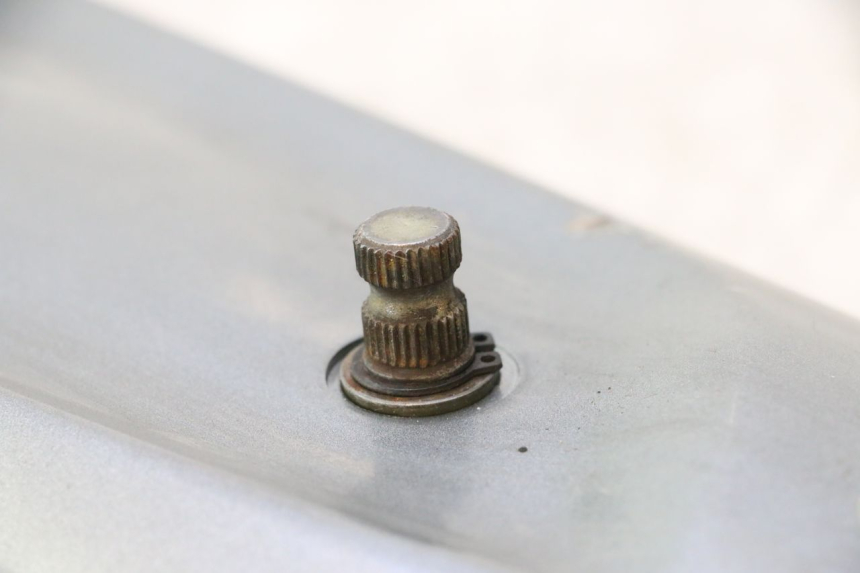 photo de VARIATOR COVER PEUGEOT KISBEE 4T 50 (2018 - 2022) - Surface and material condition