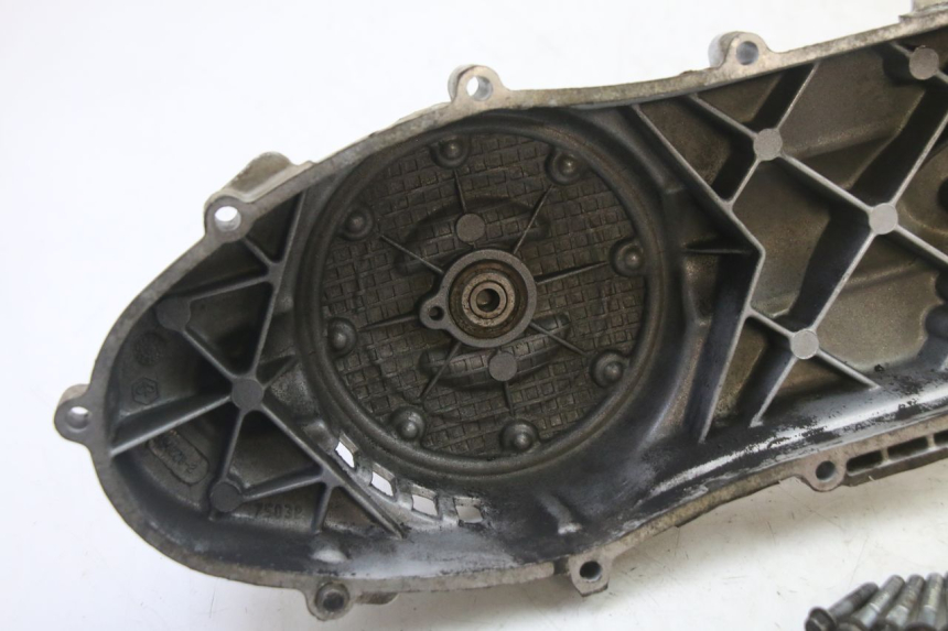 photo de DRIVE BELT COVER PIAGGIO LIBERTY 4T 50 (2009 - 2015) - Surface and material condition