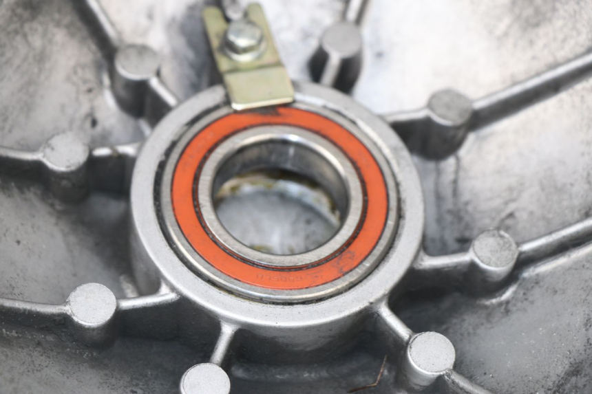 photo de DRIVE BELT COVER SYM MAXSYM I 400 (2011 - 2016) - Alternative perspective