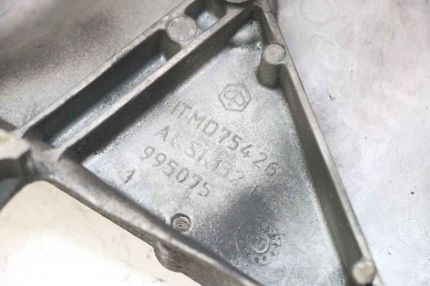 photo de DRIVE BELT COVER PIAGGIO MP3 LT 300 (2010 - 2016) - Zoom on usage condition