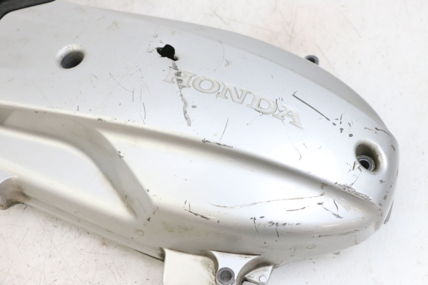 photo de DRIVE BELT COVER HONDA PCX (JF47) 125 (2012 - 2013) - Zoom on usage condition