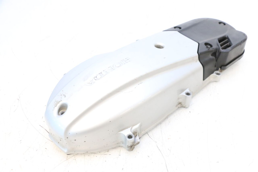 photo de DRIVE BELT COVER HONDA PCX (JF57/JF64) 125 (2014 - 2018) - Fixing points details