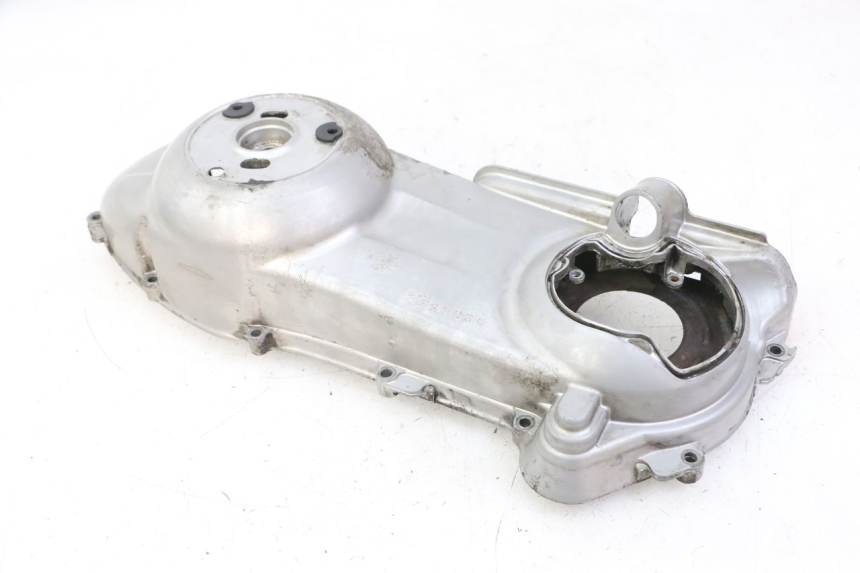 photo de VARIATOR COVER PIAGGIO MP3 125 (2006 - 2014) - Fixing points details