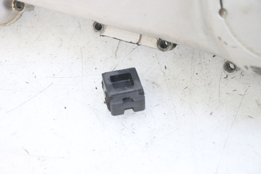 photo de DRIVE BELT COVER GILERA RUNNER SL 50 (2006 - 2009) - Markings and original references