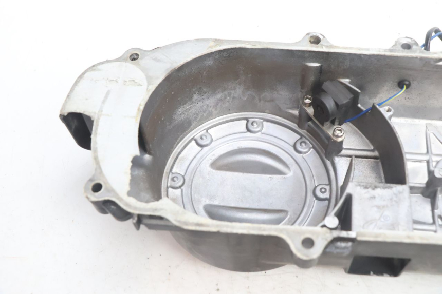 photo de DRIVE BELT COVER JM MOTORS SANTANA EVO 50 (2024 - 2026) - Fixing points details