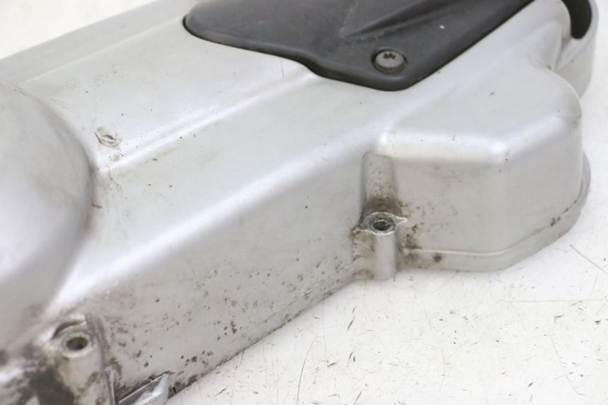 photo de DRIVE BELT COVER PEUGEOT SATELIS 125 (2013 - 2018) - Additional view of the item