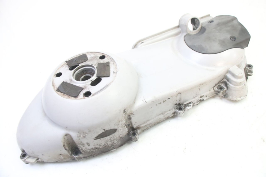 photo de DRIVE BELT COVER PEUGEOT SATELIS 250 (2006 - 2012) - Alternative perspective