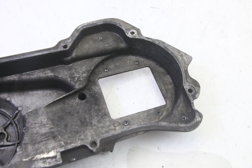 photo de DRIVE BELT COVER PEUGEOT SATELIS 125 (2013 - 2018) - Fixing points details