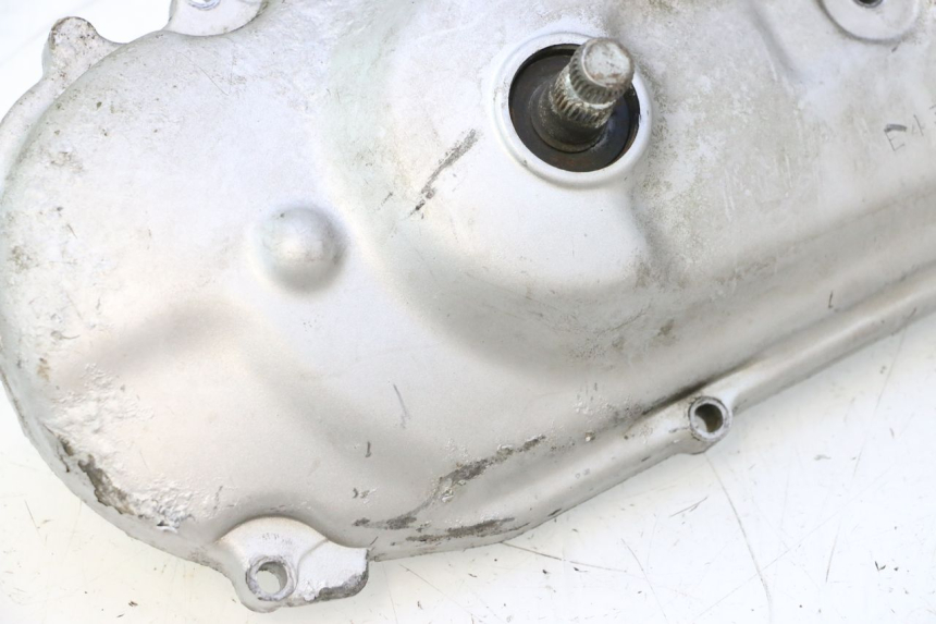 photo de VARIATOR COVER MBK STUNT NAKED 50 (2004 - 2018) - Fixing points details