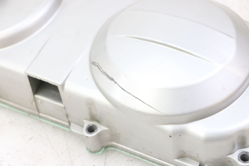 photo de DRIVE BELT COVER UNIVERSAL BIKE ZN50QT-11B 50 (2018 - 2021) - Fixing points details