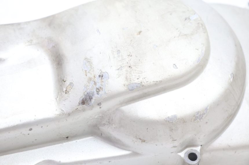 photo de DRIVE BELT COVER PEUGEOT VIVACITY 100 (1999 - 2008) - Fixing points details