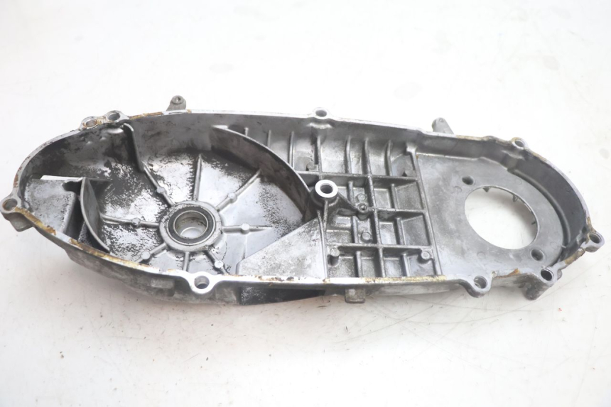 photo de VARIATOR COVER YAMAHA XMAX X-MAX 125 (2006 - 2009) - Fixing points details