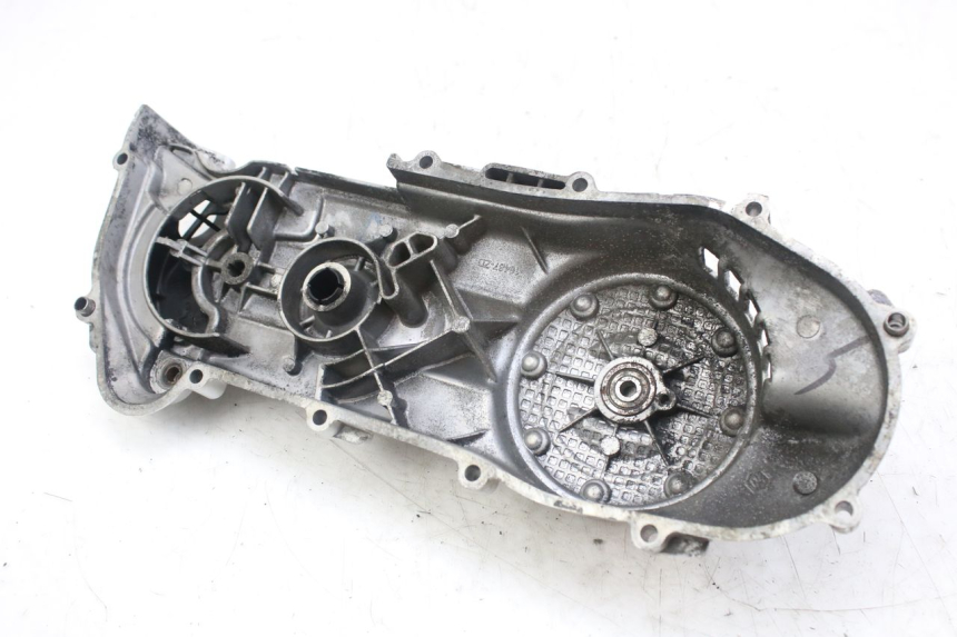 photo de VARIATOR COVER PIAGGIO ZIP 4T 50 (2018 - 2020) - Alternative perspective