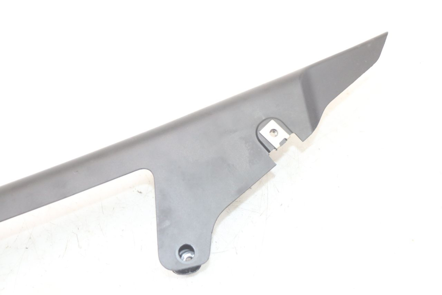 photo de CHAINGUARD HUSQVARNA SVARTPILEN 401 (2018 - 2023) - Zoom on usage condition