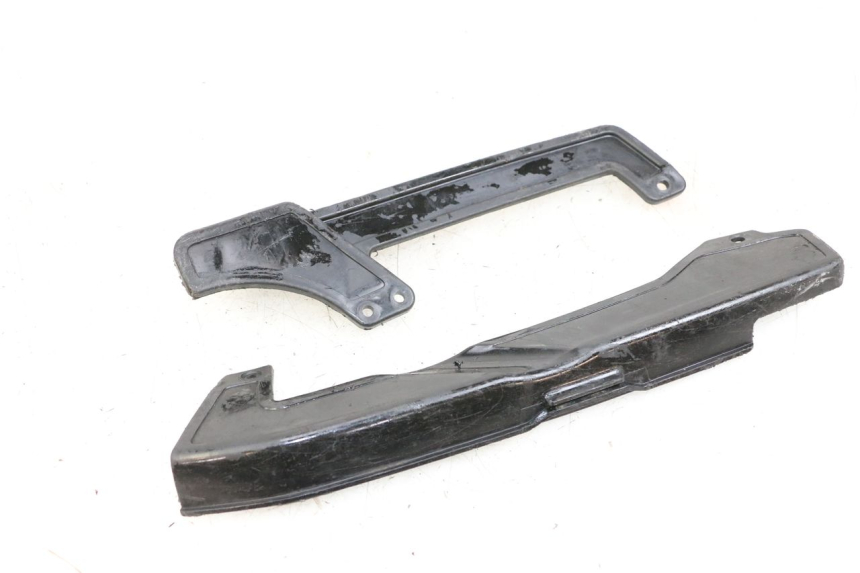 photo de CHAIN CASE YAMAHA PW 80 (1983 - 2014) - Fixing points details