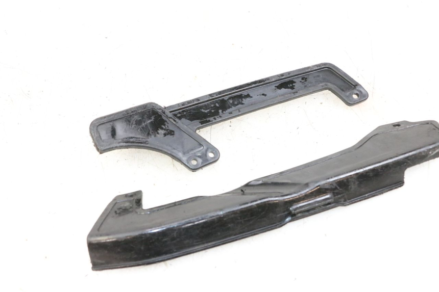 photo de CHAIN CASE YAMAHA PW 80 (1983 - 2014) - Surface and material condition