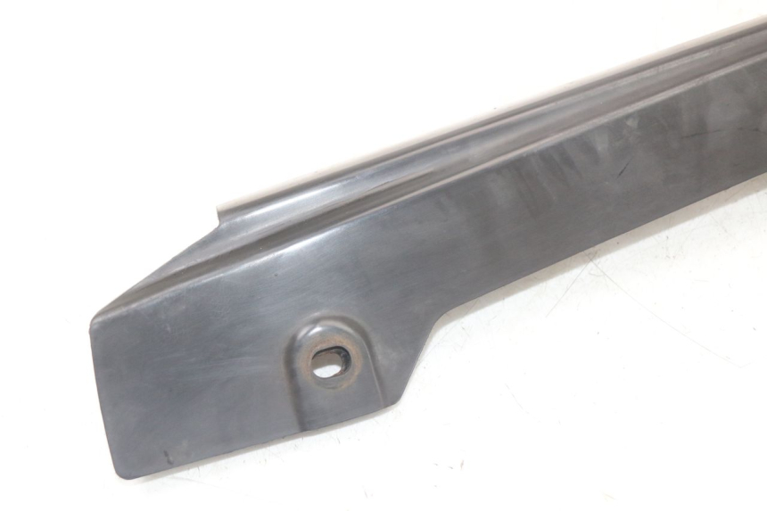 photo de CHAINGUARD SUZUKI GS F 500 (2004 - 2007) - Component detail