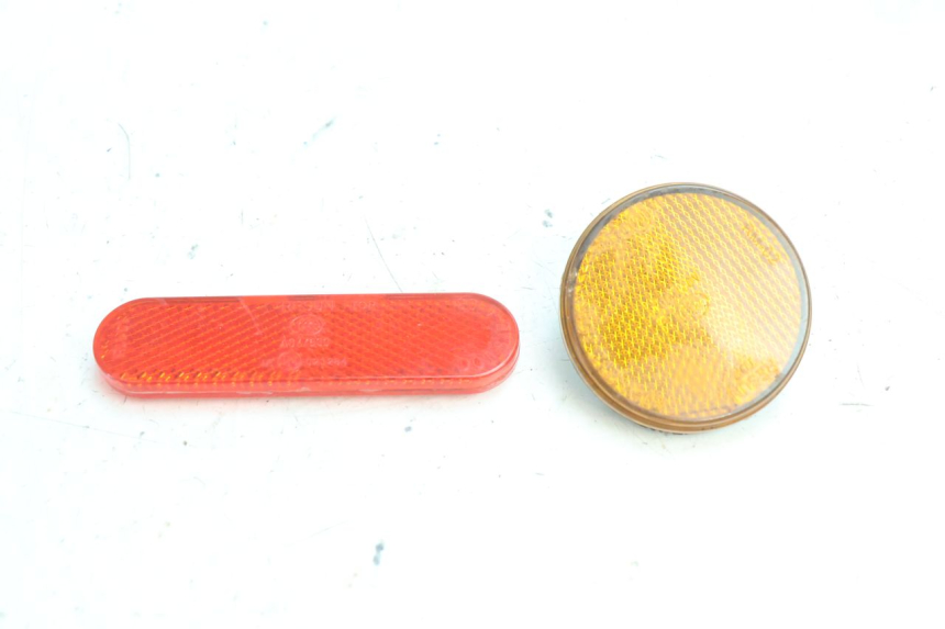 photo de REFLECTOR PIAGGIO FLY 2T 50 (2004 - 2017) - Main view