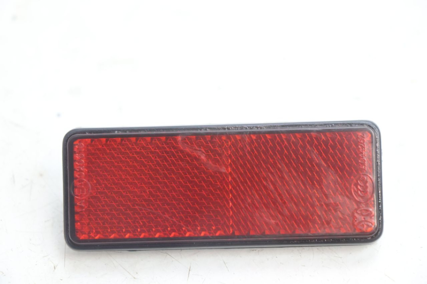 photo de REFLECTOR LONGJIA LJ50QT 8M 2T 50 (2010 - 2017) - Main view