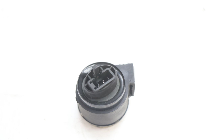 photo de TURN SIGNAL RELAY KYMCO AGILITY 4T 10" 50 (2005 - 2018) - Alternative perspective