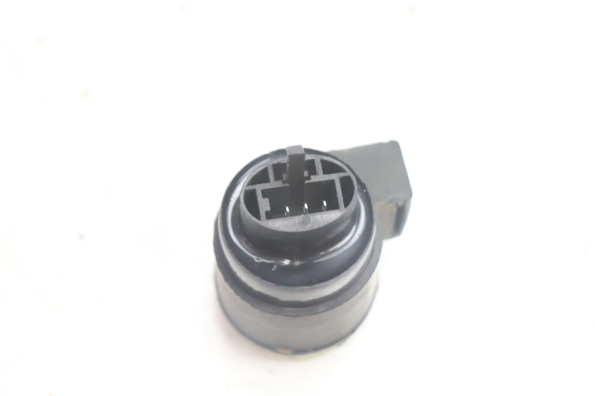 photo de FLASHER RELAY KYMCO AGILITY 4T 50 (2018 - 2022) - Alternative perspective