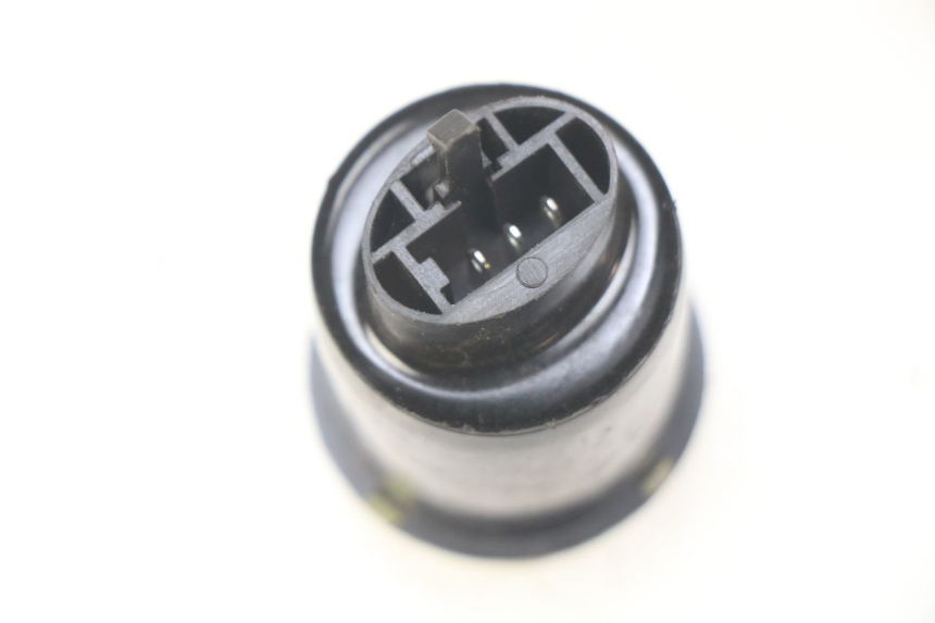 photo de FLASHER RELAY KYMCO AGILITY CITY 2T 50 (2008 - 2016) - Zoom on usage condition