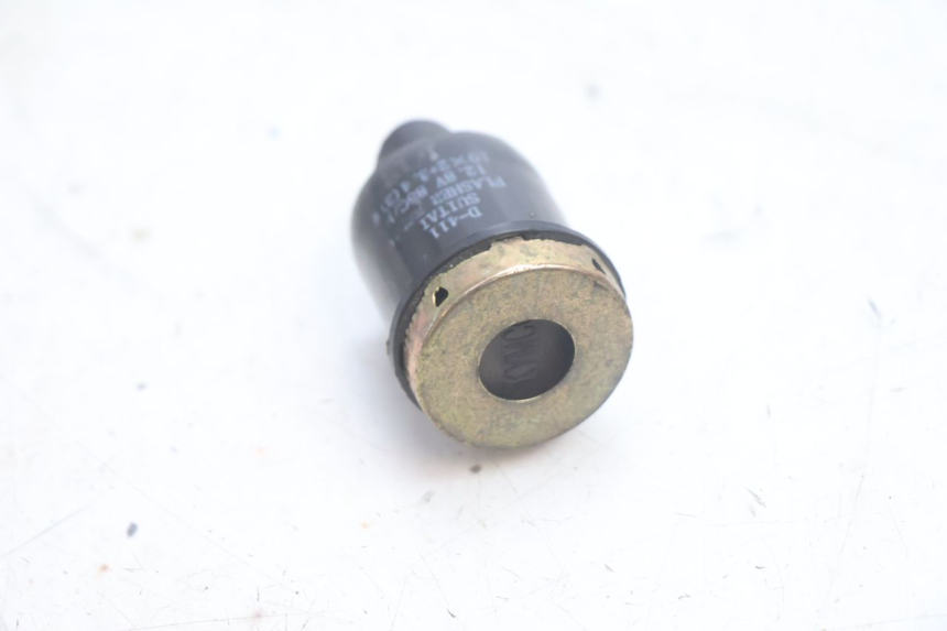 photo de FLASHER RELAY KYMCO AGILITY CITY 2T 50 (2008 - 2016) - Zoom on usage condition