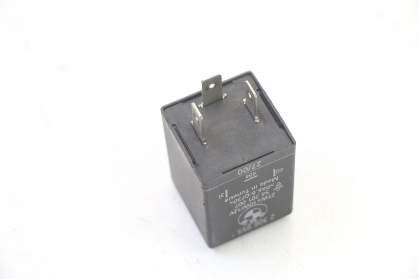 photo de FLASHER RELAY BMW C1 125 (2000 - 2003) - Zoom on usage condition