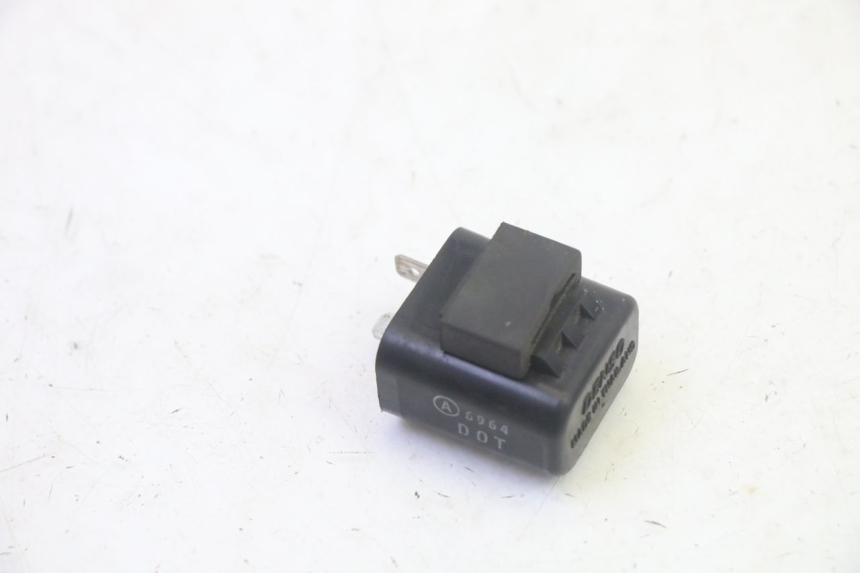 photo de FLASHER RELAY MBK BOOSTER SPIRIT 50 (2004 - 2017) - Component detail