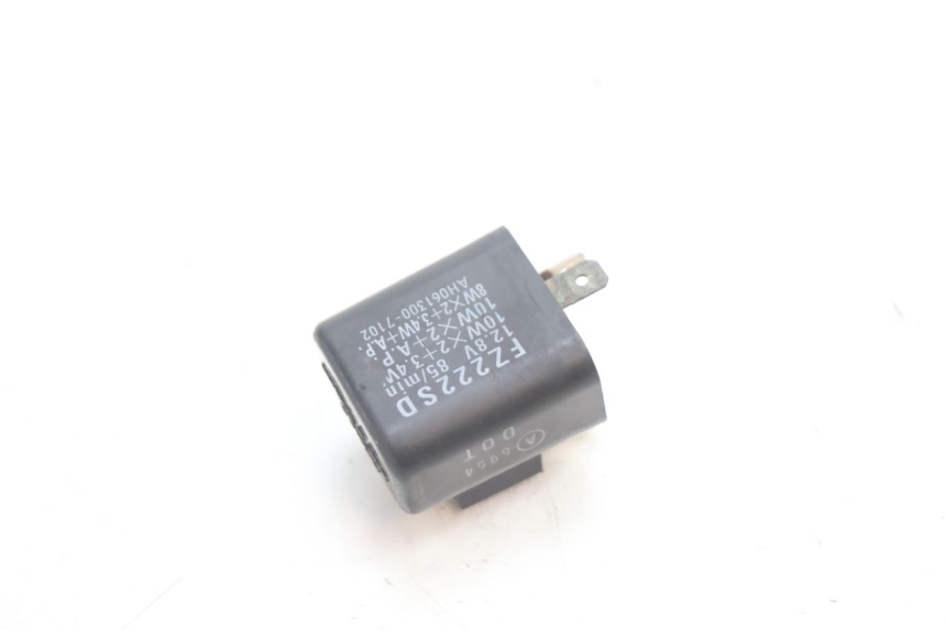 photo de FLASHER RELAY MBK BOOSTER SPIRIT 50 (2004 - 2017) - Component detail