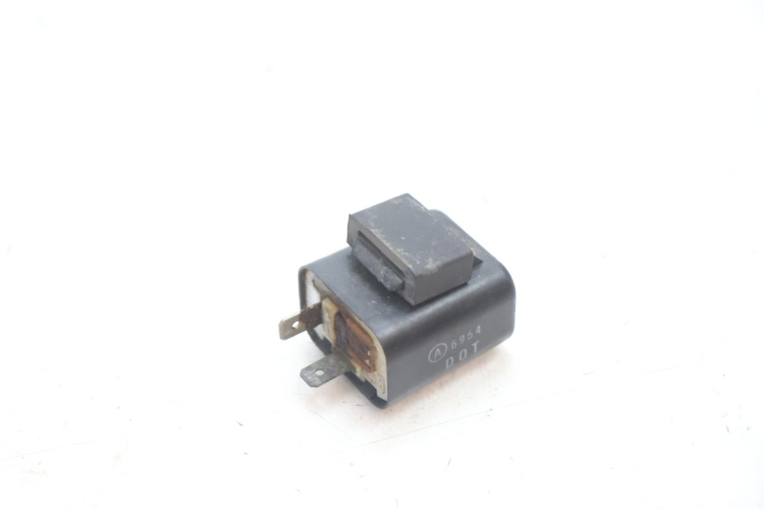 photo de FLASHER RELAY MBK BOOSTER SPIRIT 50 (2004 - 2017) - Alternative perspective