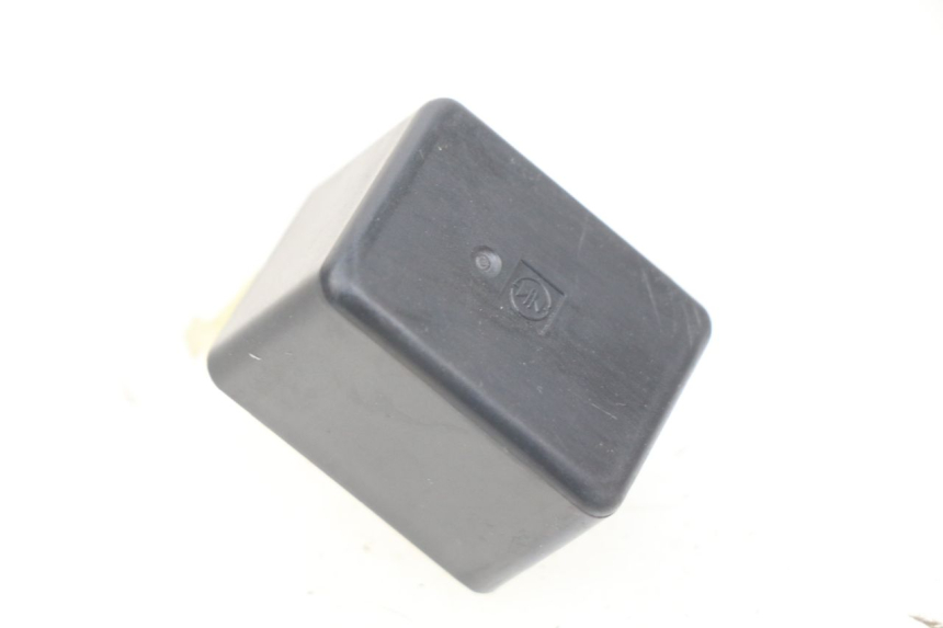 photo de FLASHER RELAY SUZUKI BURGMAN 125 (2007 - 2014) - Main view
