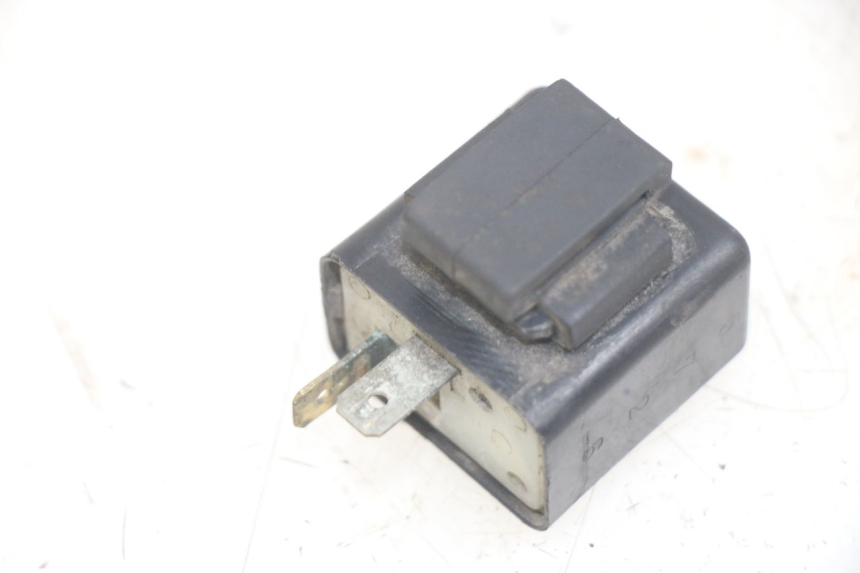 photo de FLASHER RELAY HONDA CA REBEL 125 (1995 - 2001) - Component detail