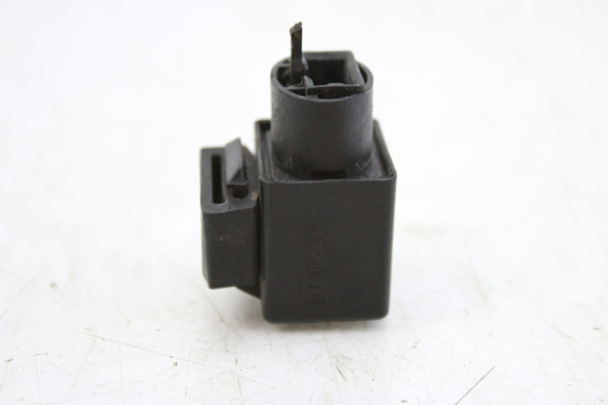 photo de FLASHER RELAY HONDA CBF 500 (2004 - 2007) - Alternative perspective