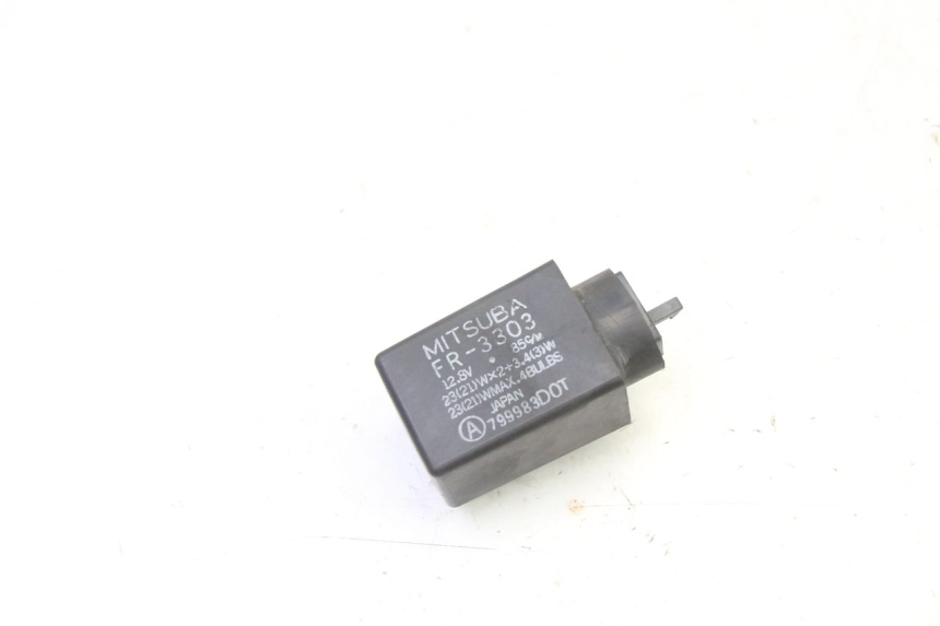 photo de TURN SIGNAL RELAY HONDA CBR RR FIREBLADE 900 (1992 - 1994) - Main view