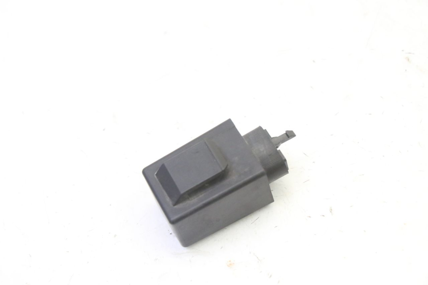 photo de TURN SIGNAL RELAY HONDA CBR RR FIREBLADE 900 (1992 - 1994) - Component detail