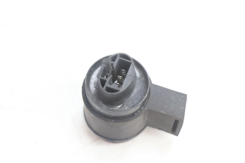 photo de TURN SIGNAL RELAY TGB CITY RS 50 (2011 - 2016) - Alternative perspective