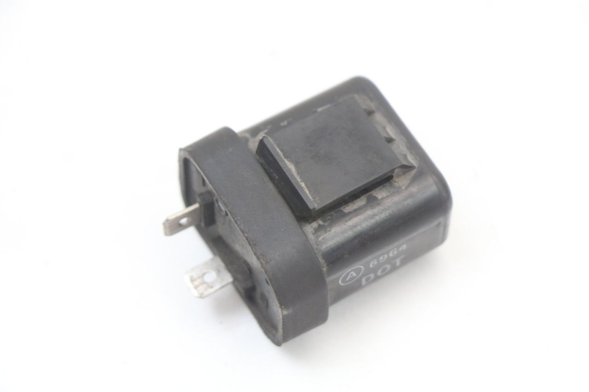 photo de TURN SIGNAL RELAY APRILIA CLASSIC 125 (1995 - 2001) - Alternative perspective