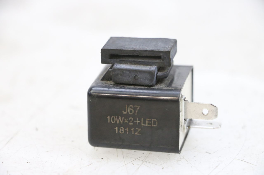 photo de TURN SIGNAL RELAY KSR CODE 125 (2018 - 2020) - Component detail