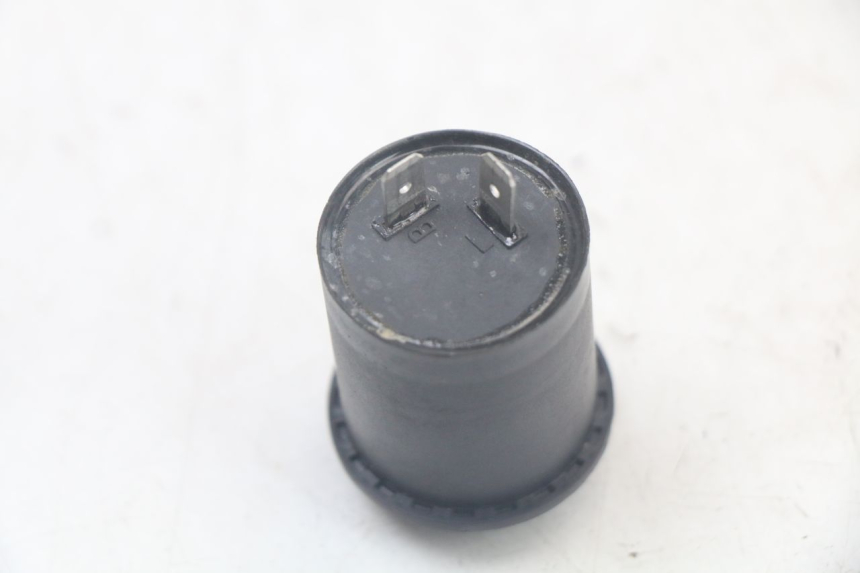 photo de FLASHER RELAY SYM CROX 4T 50 (2016 - 2023) - Zoom on usage condition