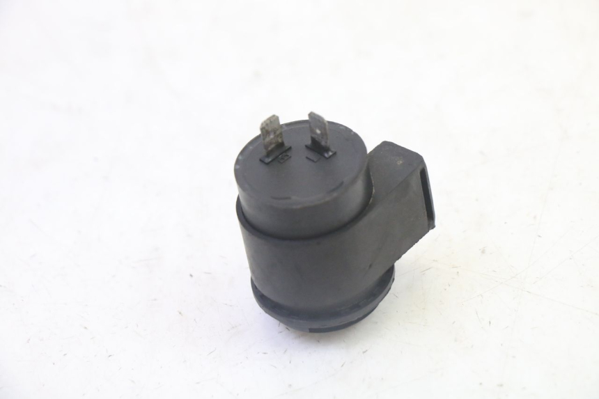 photo de FLASHER RELAY SYM CROX 4T 50 (2016 - 2023) - Zoom on usage condition