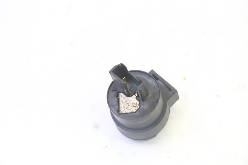 photo de FLASHER RELAY YAMAHA CYGNUS X INJECTION 125 (2007 - 2013) - Zoom on usage condition