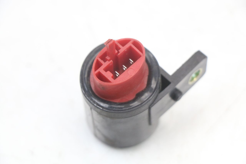 photo de Flasher relay KYMCO DINK STREET ABS 125 (2011 - 2018) - Technical close-up