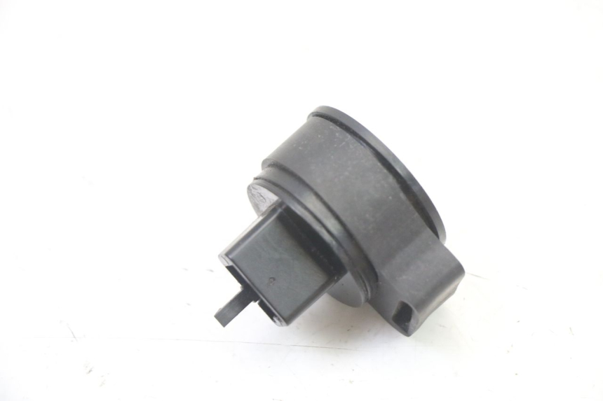 photo de FLASHER RELAY PEUGEOT ELYSEO 125 (1999 - 2004) - Component detail