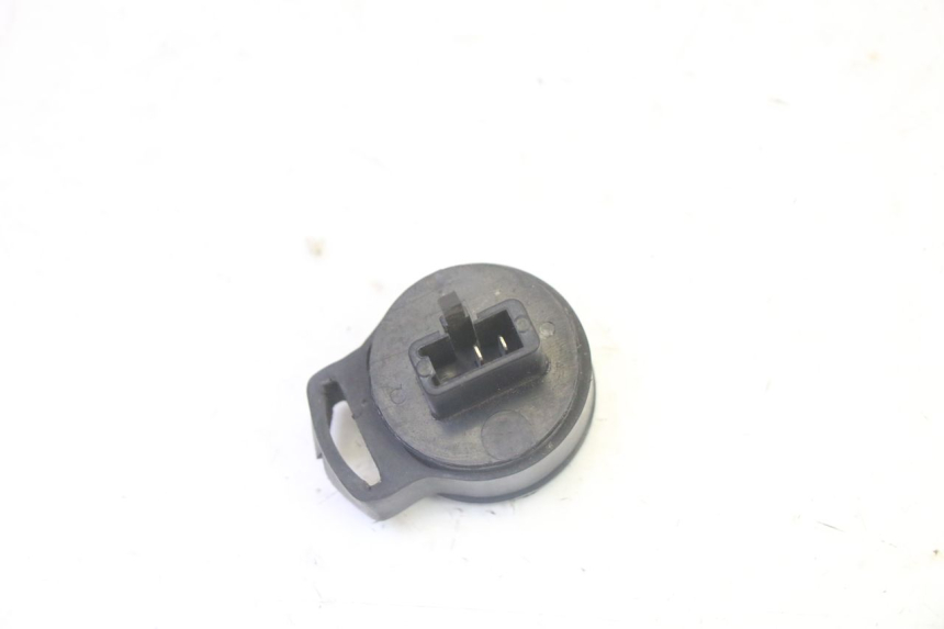 photo de FLASHER RELAY PEUGEOT ELYSTAR 50 (2002 - 2014) - Zoom on usage condition